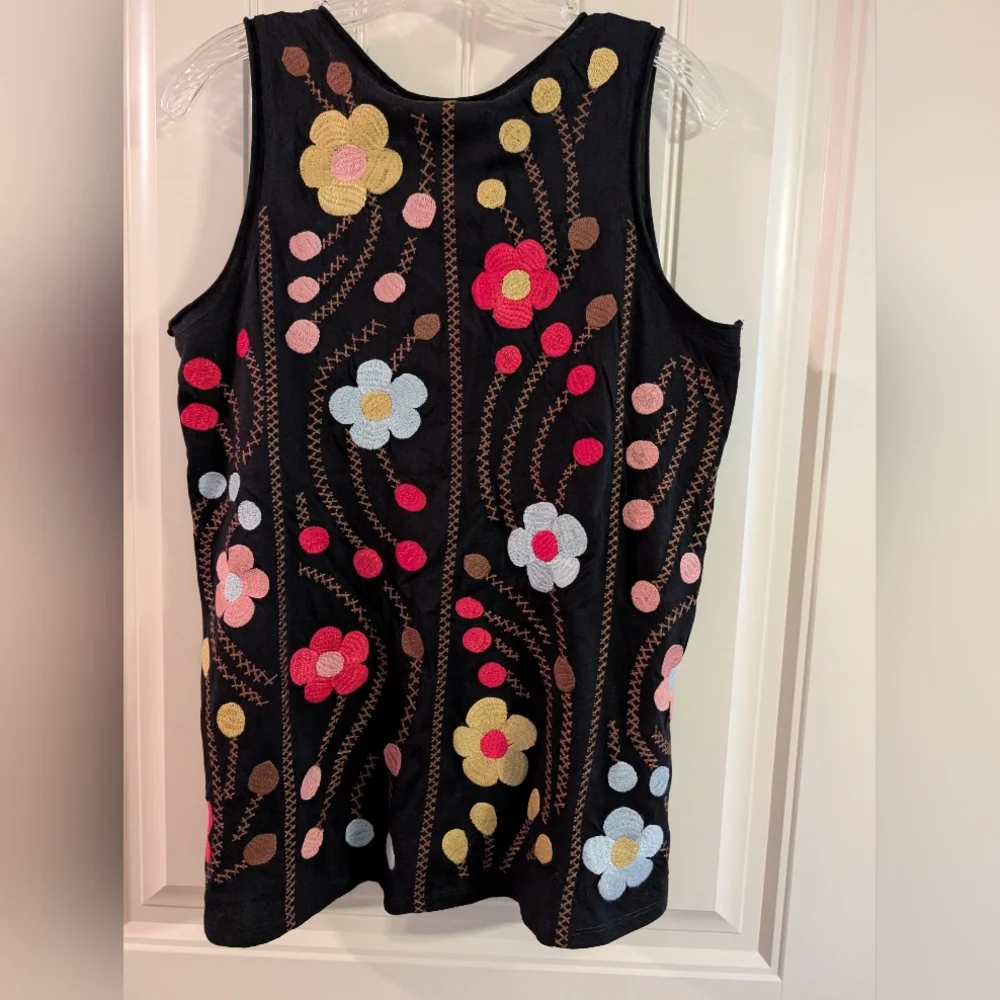 Colorful Embroidered Women's Top Johnny Was - Picture 3 of 7